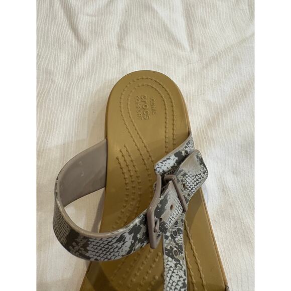 Crocs Iconic Tulum Toe Post Womens Size 9 Sandals Snake Print Open Toe Slides - Picture 6 of 13